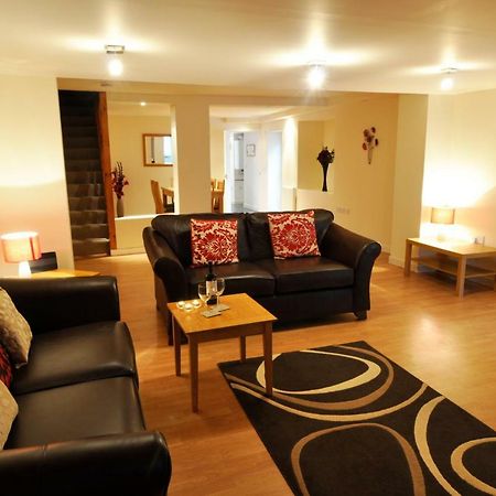Dufftown Square Apartment Exterior foto
